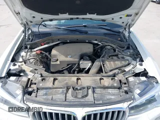 2018 BMW X4 xDrive28i z VIN 5UXXW3C52J0T82067, wystawiony jako IAAI lot #42032671 z przebiegiem 101 331 mil mil oraz . Historia ofert i sprzedaży dostępna na DreamBid. Obrazek 10.