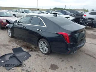 2024 Cadillac CT4 Luxury z VIN 1G6DJ5RK7R0101102, wystawiony jako IAAI lot #41906123 z przebiegiem 5 690 mil mil oraz . Historia ofert i sprzedaży dostępna na DreamBid. Obrazek 3.