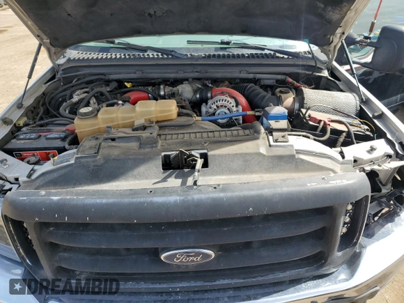 2003 Ford Excursion XLT with VIN 1FMSU41F63EA91902, listed as a Copart auction lot 50098155 with 252,972 mi miles and Salvage title. Bid and sale history available at DreamBid. Image 12.