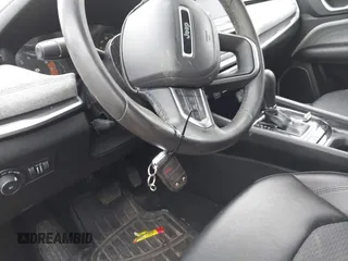 2022 Jeep Compass Latitude with VIN 3C4NJDBB6NT117925, listed as a IAAI auction lot 41779788 with 58,480 mi miles and . Bid and sale history available at DreamBid. Image 11.
