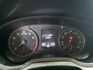 2016 Audi Q3 Premium Plus z VIN WA1EFCFS4GR018421, wystawiony jako Copart lot #59670615 z przebiegiem 96 763 mil mil oraz Szkoda całkowita • Salvage title. Historia ofert i sprzedaży dostępna na DreamBid. Obrazek 9.