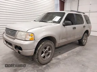 2005 Ford Explorer XLT z VIN 1FMZU63K75UA92666, wystawiony jako IAAI lot #41401078 z przebiegiem 180 753 mil mil oraz . Historia ofert i sprzedaży dostępna na DreamBid. Obrazek 2.