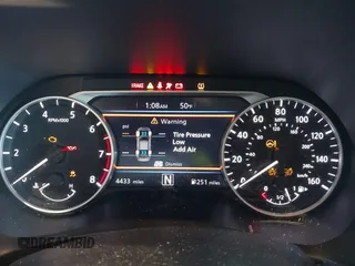 2024 Nissan Sentra SV z VIN 3N1AB8CV7RY281837, wystawiony jako IAAI lot #41661828 z przebiegiem 4 433 mil mil oraz . Historia ofert i sprzedaży dostępna na DreamBid. Obrazek 15.