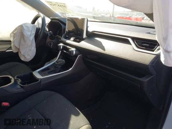 2023 Toyota RAV4 LE z VIN 2T3H1RFV1PW248254, wystawiony jako IAAI lot #41687924 z przebiegiem 25 003 mil mil oraz . Historia ofert i sprzedaży dostępna na DreamBid. Obrazek 5.