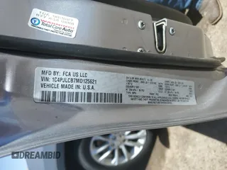 2021 Jeep Cherokee Latitude с VIN 1C4PJLCB7MD125621, выставлен на аукционе Copart как лот 56900265 с пробегом 43 318 миль миль и Списание • Salvage title. История ставок и продаж доступна на DreamBid. Изображение 12.