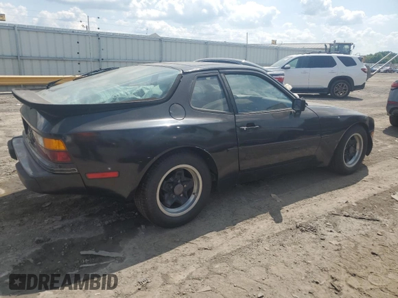 1984 Porsche 944 z VIN WP0AA0945EN462393, wystawiony jako Copart lot #60864325 z przebiegiem 97 056 mil mil oraz Czysty tytuł • Clean title. Historia ofert i sprzedaży dostępna na DreamBid. Obrazek 3.