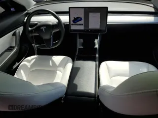2020 Tesla Model 3 Standard Range Plus z VIN 5YJ3E1EA1LF744069, wystawiony jako Copart lot #53437085 z przebiegiem 121 845 mil mil oraz Szkoda całkowita • Salvage title. Historia ofert i sprzedaży dostępna na DreamBid. Obrazek 8.