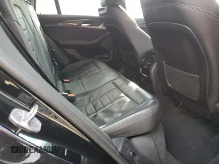 2021 BMW X4 M40i z VIN 5UX2V5C08M9F52562, wystawiony jako Copart lot #83665674 z przebiegiem Nie podano mil oraz Szkoda całkowita • Salvage title. Historia ofert i sprzedaży dostępna na DreamBid. Obrazek 12.