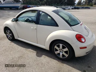 2006 Volkswagen New Beetle Coupe with VIN 3VWRW31C36M410603, listed as a Copart auction lot 75964504 with 0 mi miles and Salvage Title. Bid and sale history available at carsss.com. Image 2.