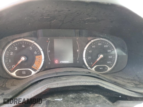 2019 Jeep Renegade Sport with VIN ZACNJAAB2KPK16435, listed as a Copart auction lot 58213515 with 218,292 mi miles and Salvage title. Bid and sale history available at DreamBid. Image 9.
