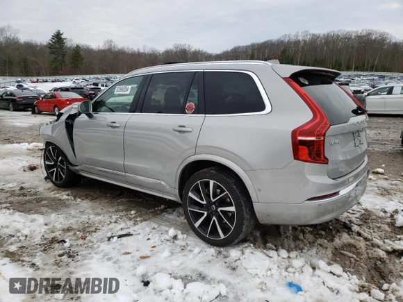 2024 Volvo XC90 Plus Bright Theme with VIN YV4L12PE8R1173048, listed as a Copart auction lot 83566354 with 13,738 mi miles and Salvage Title. Bid and sale history available at DreamBid. Image 2.