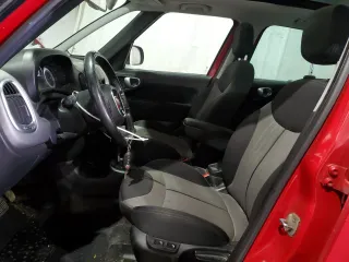 2015 FIAT 500L Easy with VIN ZFBCFABH0FZ031809, listed as a Copart auction lot 87039254 with 139,682 mi miles and Salvage Title. Bid and sale history available at carsss.com. Image 7.