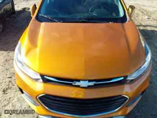 2017 Chevrolet Trax LT with VIN 3GNCJLSB5HL134177, listed as a IAAI auction lot 41074114 with 111,842 mi miles. Bid and sale history available at carsss.com. Image 6.