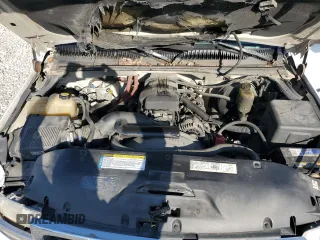 1999 GMC New Sierra 1500 SLE with VIN 1GTEK19T3XZ539933, listed as a Copart auction lot 74298554 with 323,985 mi miles and Salvage Title. Bid and sale history available at carsss.com. Image 11.
