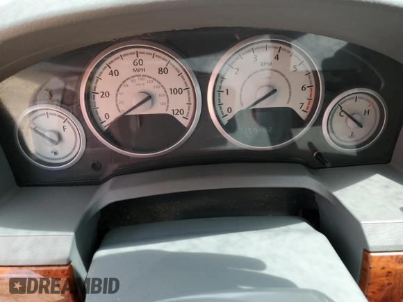 2008 Chrysler Town & Country LX z VIN 2A8HR44HX8R708086, wystawiony jako Copart lot #56577115 z przebiegiem 159 482 mil mil oraz Szkoda całkowita • Salvage title. Historia ofert i sprzedaży dostępna na DreamBid. Obrazek 9.