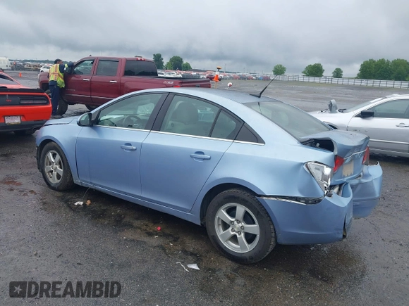 2014 Chevrolet Cruze 1LT with VIN 1G1PC5SBXE7373362, listed as a IAAI auction lot 42341145 with 232,056 mi miles and . Bid and sale history available at DreamBid. Image 3.