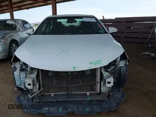 2017 Toyota Camry XLE with VIN 4T1BF1FK7HU789379, listed as a IAAI auction lot 41922886 with 198,265 mi miles. Bid and sale history available at carsss.com. Image 13.
