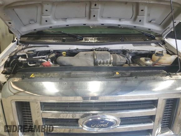 2013 Ford Econoline Passenger XL с VIN 1FBSS3BL4DDA34599, выставлен на аукционе Copart как лот 52724775 с пробегом 115 798 миль миль и Чистый • Clean title. История ставок и продаж доступна на DreamBid. Изображение 12.