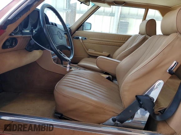 1987 Mercedes-Benz 560 Series 560SL with VIN WDBBA48D8HA056549, listed as a Copart auction lot 54720495 with 157,724 mi miles and Clean Title. Bid and sale history available at carsss.com. Image 7.
