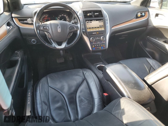 2017 Lincoln MKC Reserve with VIN 5LMCJ3D91HUL14029, listed as a Copart auction lot 87062044 with 122,853 mi miles and Salvage Title. Bid and sale history available at DreamBid. Image 8.