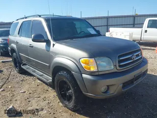2004 Toyota Sequoia Limited with VIN 5TDZT38A84S214590, listed as a IAAI auction lot 41432564 with 292,899 mi miles. Bid and sale history available at carsss.com. Image 1.