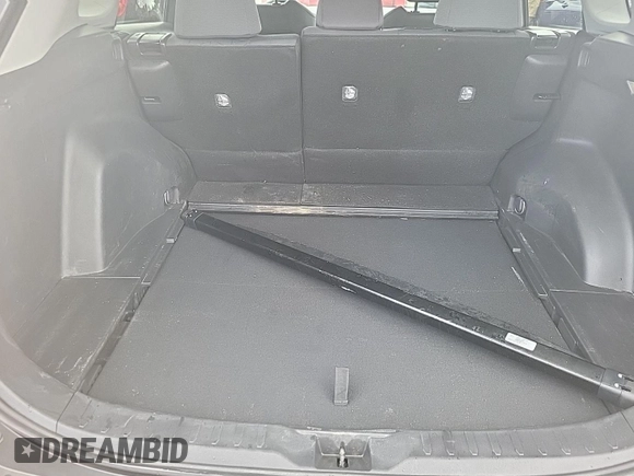 2022 Toyota RAV4 XLE with VIN 2T3P1RFV5NC282921, listed as a IAAI auction lot 42840420 with 43,470 mi miles and . Bid and sale history available at DreamBid. Image 23.
