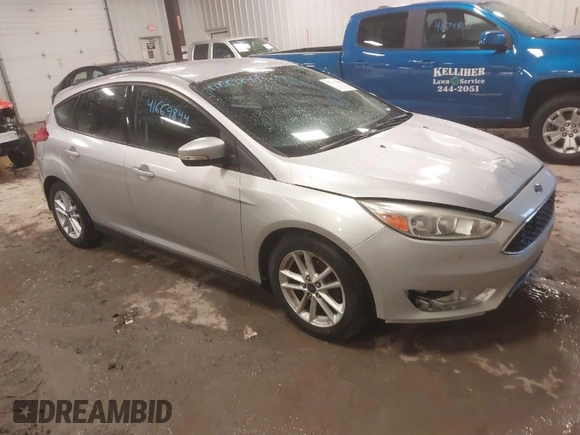 2015 Ford Focus SE with VIN 1FADP3K29FL328611, listed as a IAAI auction lot 41669844 with 136,666 mi miles. Bid and sale history available at carsss.com. Image 1.