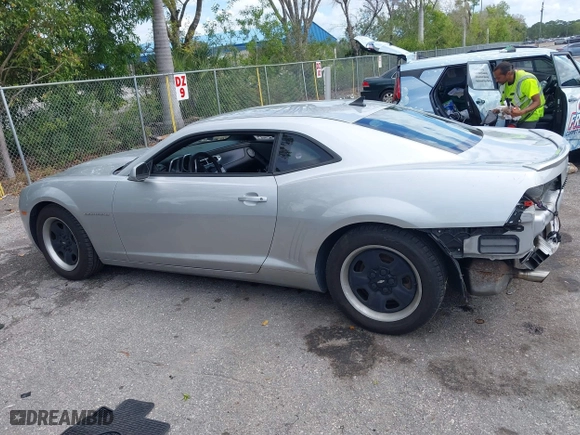 2012 Chevrolet Camaro 2LS with VIN 2G1FA1E32C9157807, listed as a IAAI auction lot 41667947 with 94,890 mi miles. Bid and sale history available at carsss.com. Image 15.