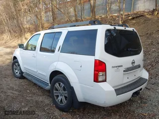 2010 Nissan Pathfinder S with VIN 5N1AR1NB5AC604679, listed as a IAAI auction lot 41774279 with 94,249 mi miles. Bid and sale history available at carsss.com. Image 3.