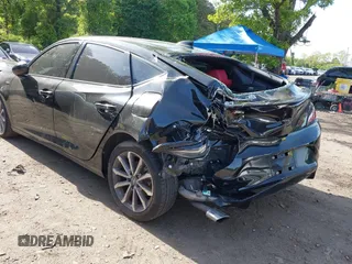 2025 Acura Integra w/A-Spec Package with VIN 19UDE4H34SA005757, listed as a IAAI auction lot 42329881 with 30,700 mi miles and . Bid and sale history available at DreamBid. Image 3.