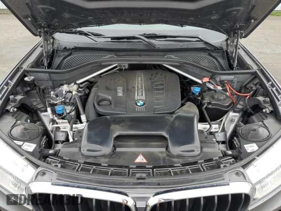 2014 BMW X5 xDrive35d with VIN 5UXKS4C57E0J94291, listed as a Copart auction lot 45299165 with 196,343 mi miles and Clean Title. Bid and sale history available at carsss.com. Image 11.