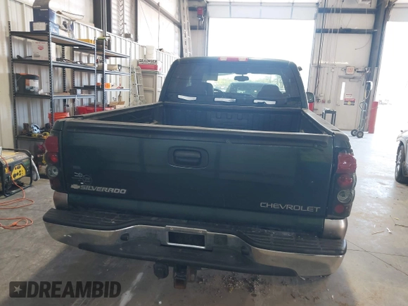 2005 Chevrolet Silverado 1500 Z71 with VIN 1GCEK19B15E272187, listed as a IAAI auction lot 42001487 with 313,138 mi miles and . Bid and sale history available at DreamBid. Image 16.
