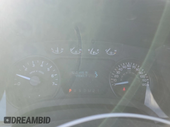 2011 Ford F-150 XL с VIN 1FTMF1EM5BKE23097, выставлен на аукционе Copart как лот 87701685 с пробегом 189 843 миль миль и Списание • Salvage title. История ставок и продаж доступна на DreamBid. Изображение 9.