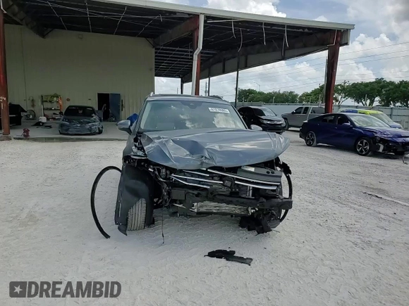 2022 Volkswagen Tiguan SE с VIN 3VV2B7AX4NM056763, выставлен на аукционе Copart как лот 61078065 с пробегом Не указан миль и На запчасти • Non repairable. История ставок и продаж доступна на DreamBid. Изображение 15.