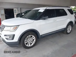 2017 Ford Explorer XLT с VIN 1FM5K7DHXHGB38068, выставлен на аукционе IAAI как лот 42720237 с пробегом 107 155 миль миль и . История ставок и продаж доступна на DreamBid. Изображение 17.