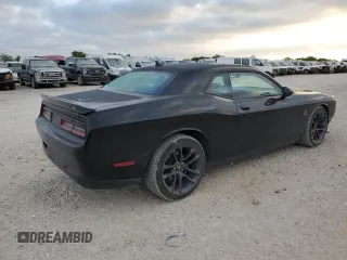 2021 Dodge Challenger R/T Scat Pack z VIN 2C3CDZFJ8MH583736, wystawiony jako Copart lot #52877825 z przebiegiem 23 693 mil mil oraz Czysty tytuł • Clean title. Historia ofert i sprzedaży dostępna na DreamBid. Obrazek 3.