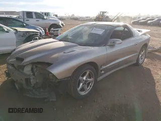 2001 Pontiac Firebird Formula with VIN 2G2FV22G312127556, listed as a IAAI auction lot 41496494 with 179,699 mi miles. Bid and sale history available at carsss.com. Image 2.