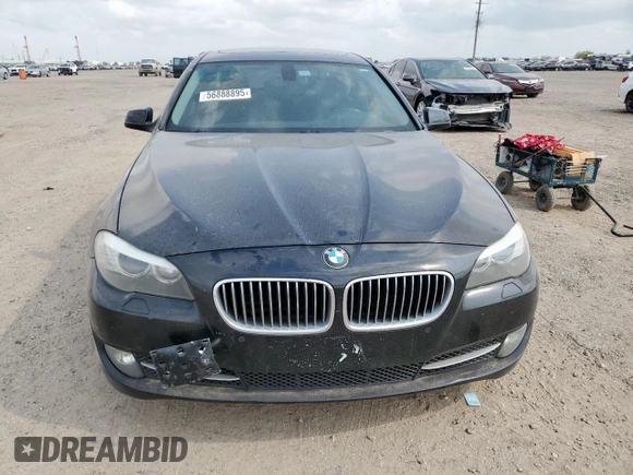 2011 BMW 5 Series 535i z VIN WBAFR7C58BC807154, wystawiony jako Copart lot #56888895 z przebiegiem Nie podano mil oraz Szkoda całkowita • Salvage title. Historia ofert i sprzedaży dostępna na DreamBid. Obrazek 5.