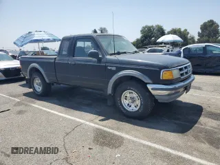 1994 Ford Ranger Splash with VIN 1FTCR15XXRPA77493, listed as a Copart auction lot 62033845 with 82,165 mi miles and Clean title. Bid and sale history available at DreamBid. Image 4.