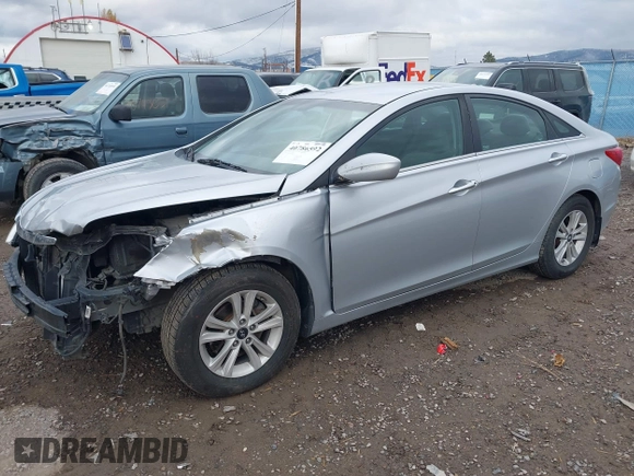 2013 Hyundai Sonata GLS with VIN 5NPEB4AC3DH693395, listed as a IAAI auction lot 40786592 with 147,774 mi miles and . Bid and sale history available at carsss.com. Image 18.