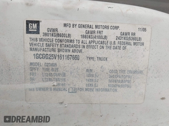 2006 Chevrolet Express Cargo Van with VIN 1GCGG25V161167660, listed as a IAAI auction lot 41902910 with 294,970 mi miles. Bid and sale history available at carsss.com. Image 9.