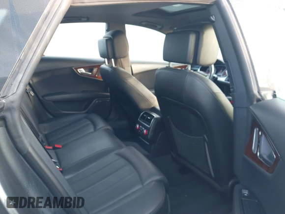 2014 Audi A7 Prestige с VIN WAU2GAFC0EN080435, выставлен на аукционе IAAI как лот 41208743 с пробегом 78 554 миль миль и . История ставок и продаж доступна на DreamBid. Изображение 8.