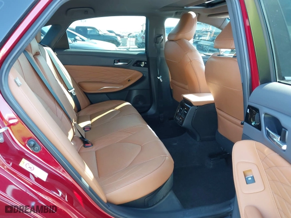 2019 Toyota Avalon Hybrid Limited with VIN 4T1B21FB8KU010221, listed as a IAAI auction lot 41470592 with 100,869 mi miles. Bid and sale history available at carsss.com. Image 8.