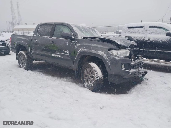 2019 Toyota Tacoma 4WD SR with VIN 3TMCZ5AN6KM283675, listed as a IAAI auction lot 41245232 with 35,337 mi miles. Bid and sale history available at carsss.com. Image 1.