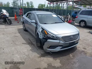2016 Hyundai Sonata SE z VIN 5NPE24AF7GH314915, wystawiony jako IAAI lot #42112293 z przebiegiem 117 057 mil mil oraz . Historia ofert i sprzedaży dostępna na DreamBid. Obrazek 1.