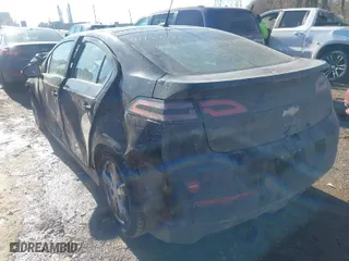 2014 Chevrolet Volt with VIN 1G1RA6E40EU148810, listed as a IAAI auction lot 41457295 with 90,972 mi miles. Bid and sale history available at carsss.com. Image 3.