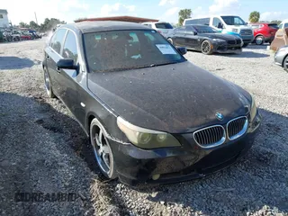 2007 BMW 5 Series 525i with VIN WBANE53517CW67113, listed as a IAAI auction lot 40831811 with Not Provided miles and . Bid and sale history available at carsss.com. Image 1.