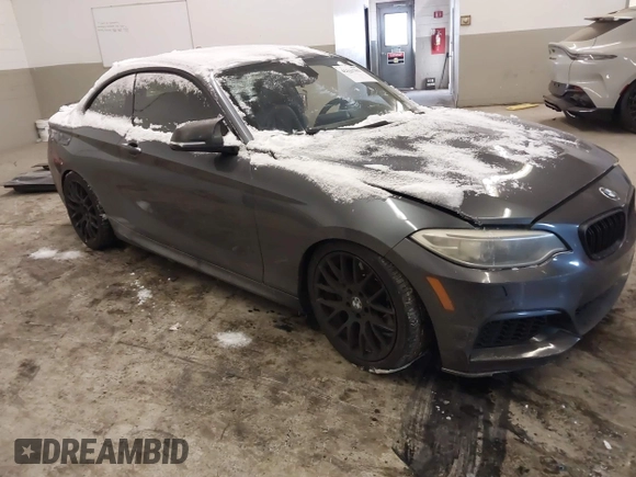 2014 BMW 2 Series M235i with VIN WBA1J7C56EVW84321, listed as a IAAI auction lot 41341382 with 158,444 mi miles and . Bid and sale history available at carsss.com. Image 1.