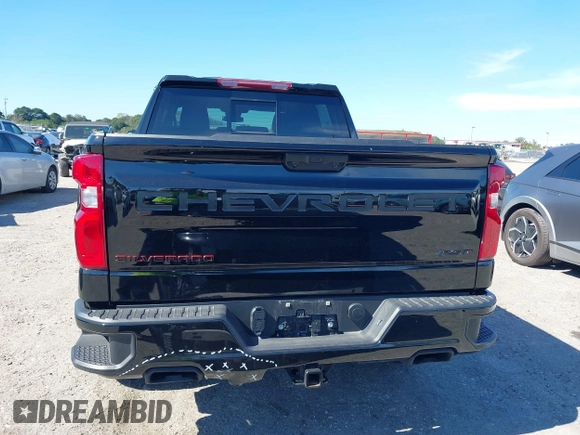 2024 Chevrolet Silverado 1500 RST with VIN 1GCUDEEL5RZ292632, listed as a IAAI auction lot 41307254 with 5,114 mi miles. Bid and sale history available at carsss.com. Image 16.