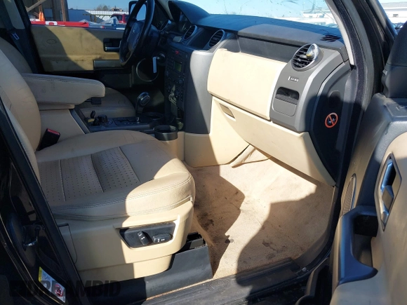 2007 Land Rover LR3 SE with VIN SALAE25427A431062, listed as a IAAI auction lot 41681245 with 184,724 mi miles and . Bid and sale history available at DreamBid. Image 5.